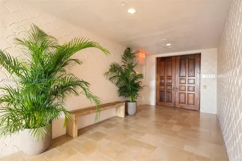 7471 Fisher Island Drive Miami Beach FL 33109