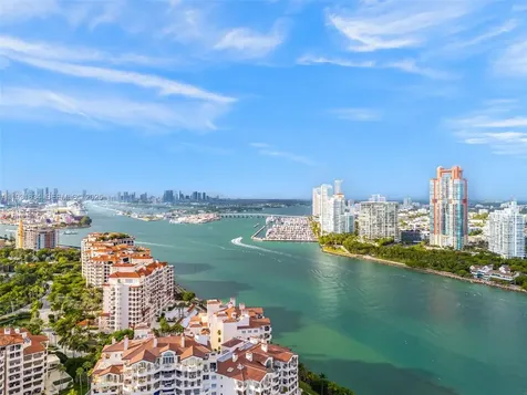 7471 Fisher Island Drive Miami Beach FL 33109