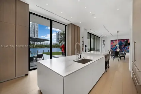 6411 Allison Road Miami Beach FL 33141
