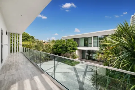6411 Allison Road Miami Beach FL 33141