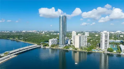 175 SE 25th Road Miami FL 33129