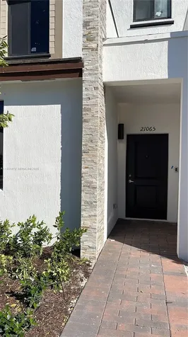 21065 NE 8th Avenue Miami FL 33179