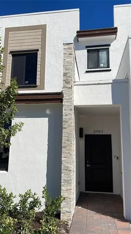 21065 NE 8th Avenue Miami FL 33179