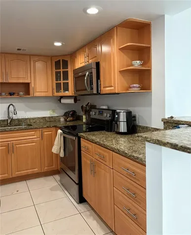 2500 NE 135th Street North Miami FL 33181