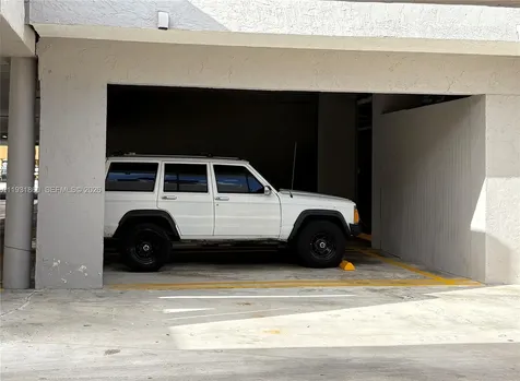 2500 NE 135th Street North Miami FL 33181
