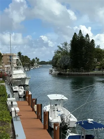 2500 NE 135th Street North Miami FL 33181