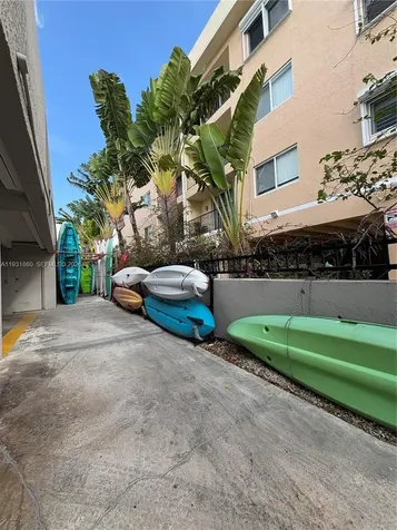 2500 NE 135th Street North Miami FL 33181