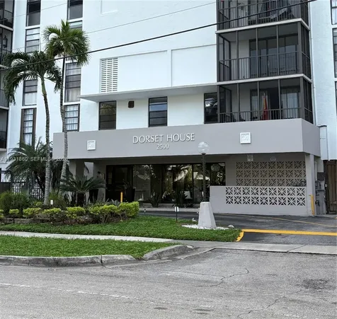 2500 NE 135th Street North Miami FL 33181