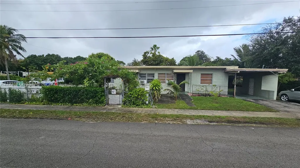 17000-17002 NE 3rd Court North Miami Beach FL 33162