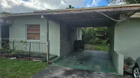 17000-17002 NE 3rd Court North Miami Beach FL 33162