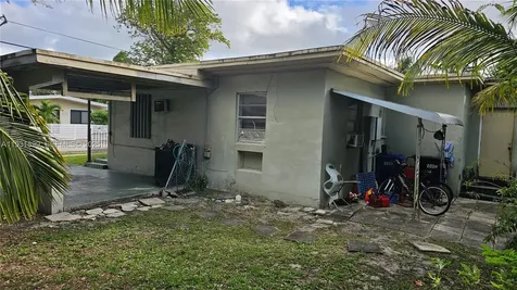 17000-17002 NE 3rd Court North Miami Beach FL 33162