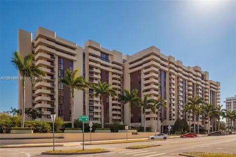 600 Biltmore Way Coral Gables FL 33134