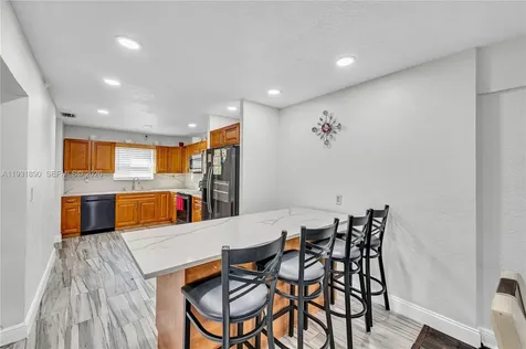 4751 NW 5th Court Plantation FL 33317