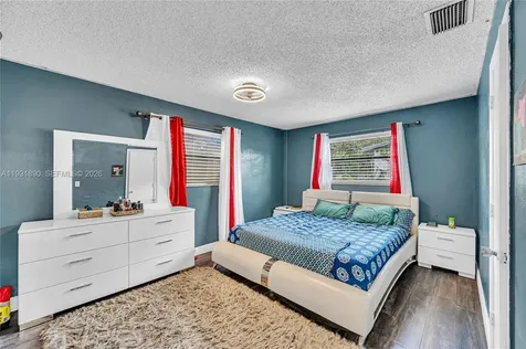 4751 NW 5th Court Plantation FL 33317