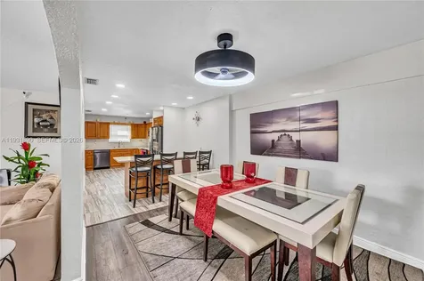 4751 NW 5th Court Plantation FL 33317