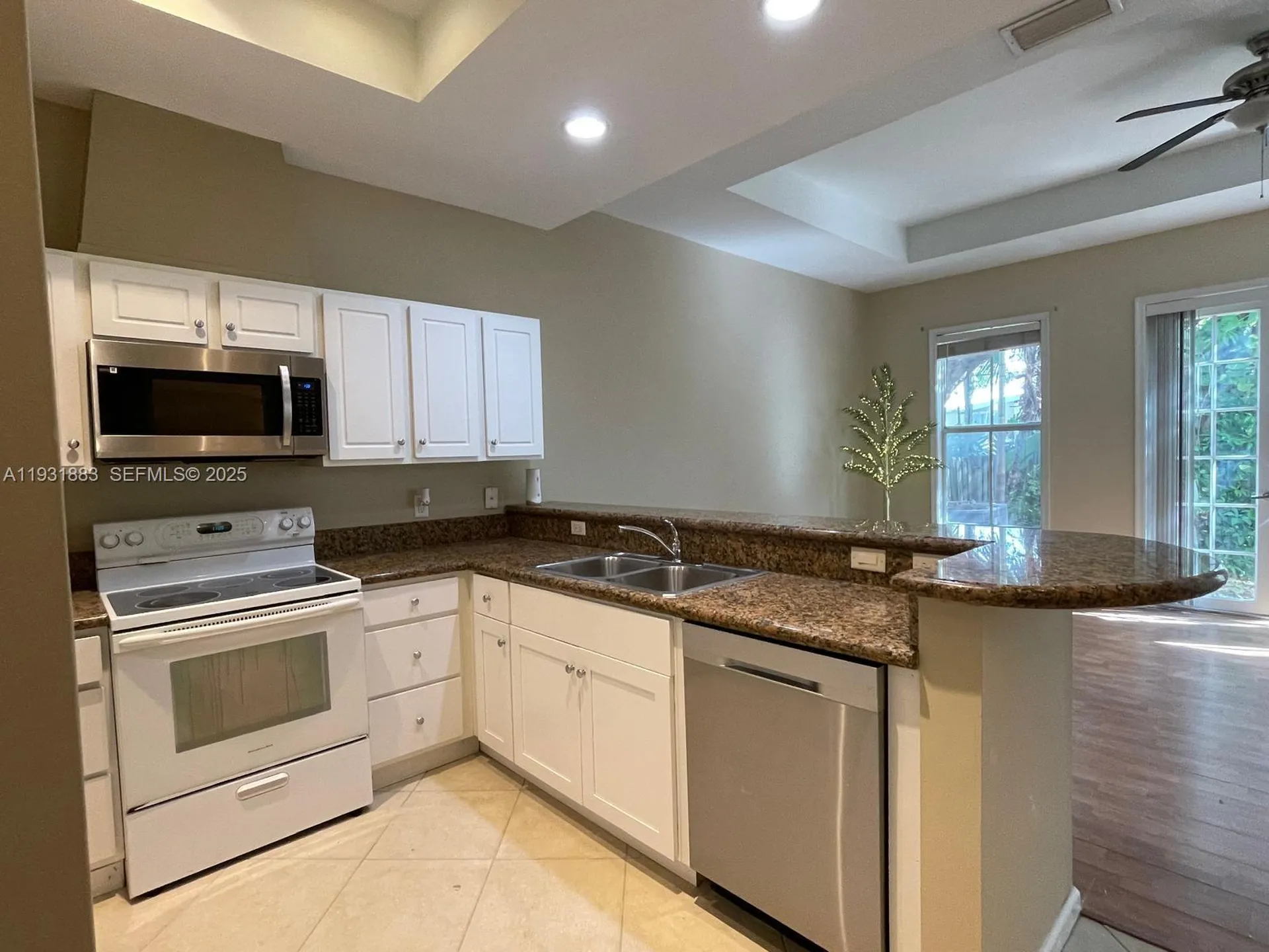 511 SW 18th Avenue Fort Lauderdale FL 33312