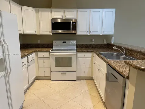 511 SW 18th Avenue Fort Lauderdale FL 33312