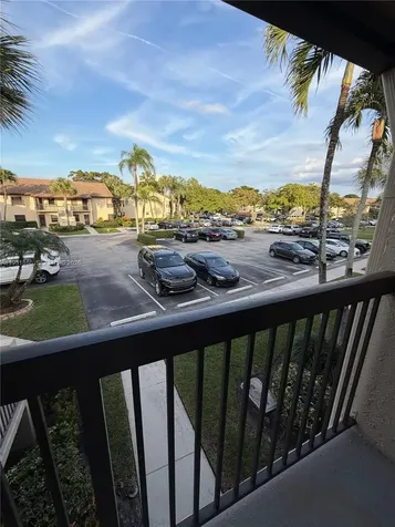 4339 S Carambola Circle S Coconut Creek FL 33066