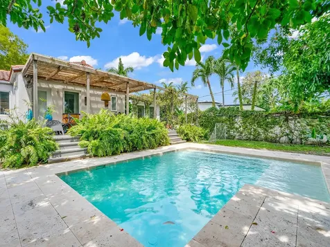 419 SW 30th Road Miami FL 33129