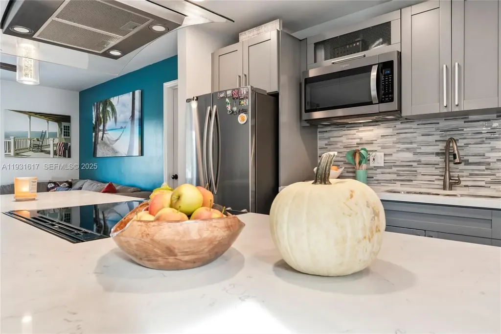 9612 Wyoming Court Boca Raton FL 33434