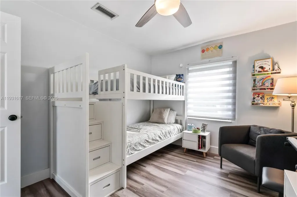 9612 Wyoming Court Boca Raton FL 33434