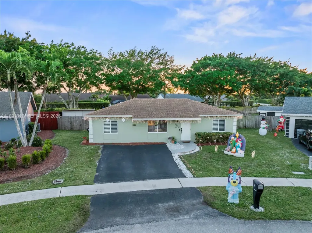 9612 Wyoming Court Boca Raton FL 33434