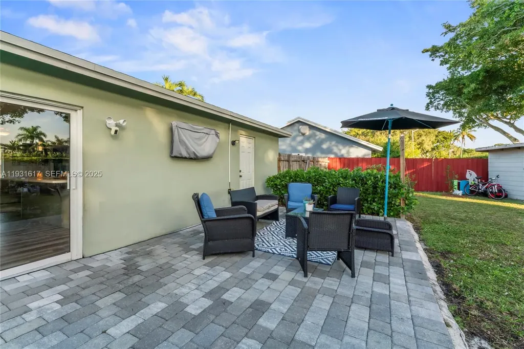 9612 Wyoming Court Boca Raton FL 33434