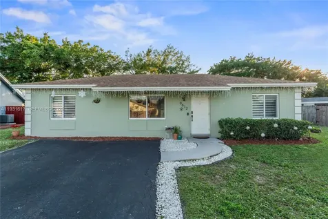 9612 Wyoming Court Boca Raton FL 33434