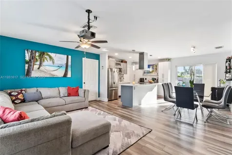 9612 Wyoming Court Boca Raton FL 33434