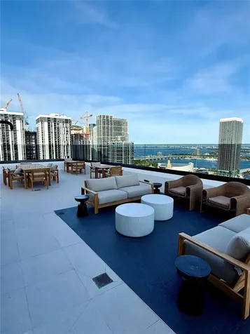 225 N Miami Avenue Miami FL 33128