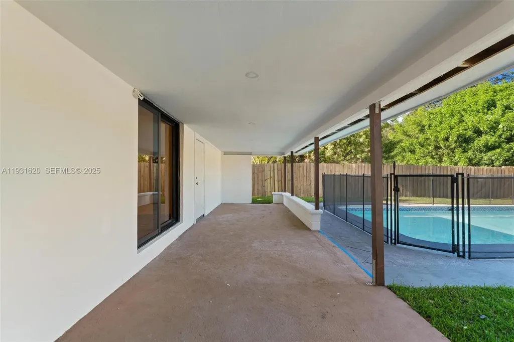 1516 SW 30th Terrace Fort Lauderdale FL 33312