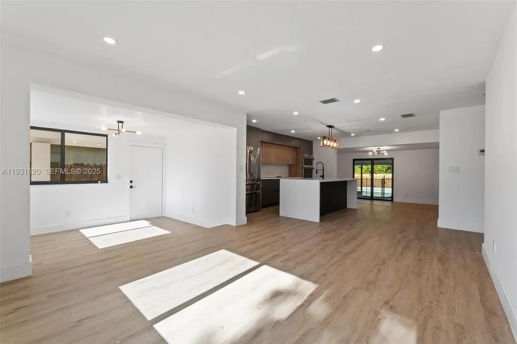 1516 SW 30th Terrace Fort Lauderdale FL 33312