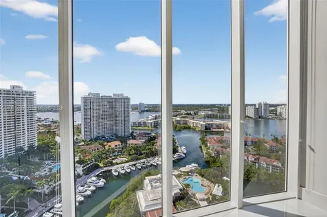 4100 Island Boulevard Aventura FL 33160