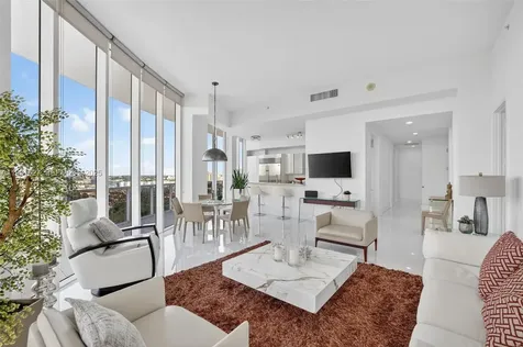 4100 Island Boulevard Aventura FL 33160