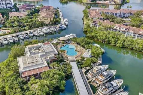 4100 Island Boulevard Aventura FL 33160