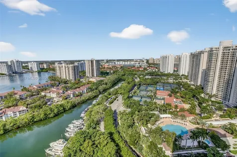 4100 Island Boulevard Aventura FL 33160