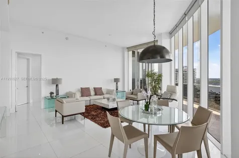 4100 Island Boulevard Aventura FL 33160