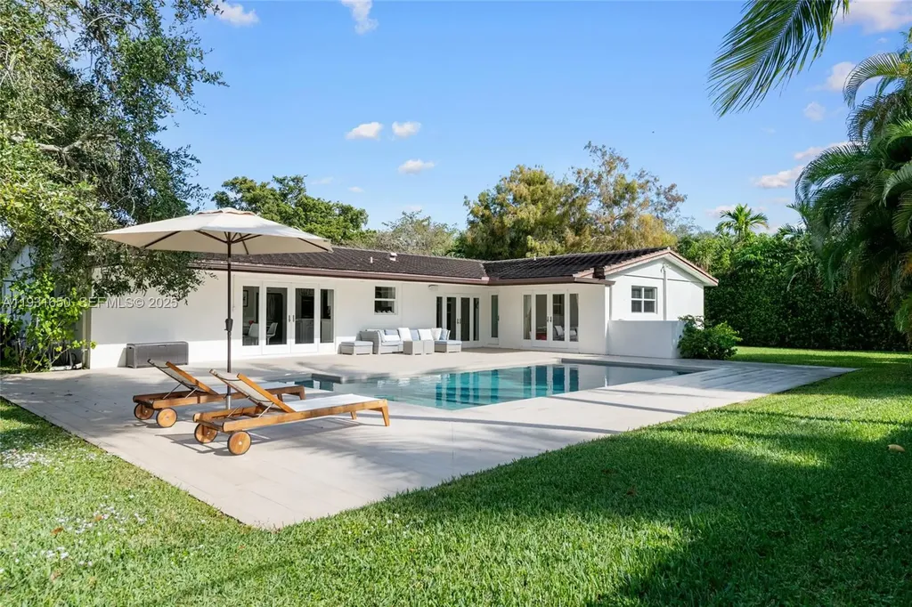 7360 SW 115th Street Pinecrest FL 33156
