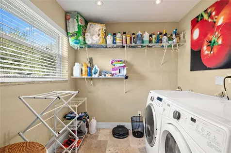 7360 SW 115th Street Pinecrest FL 33156