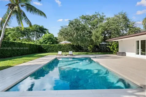 7360 SW 115th Street Pinecrest FL 33156