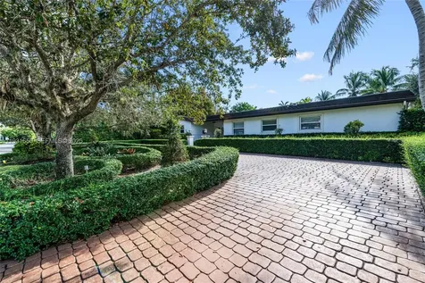 7360 SW 115th Street Pinecrest FL 33156