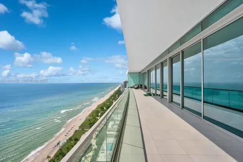 10203 Collins Avenue Bal Harbour FL 33154