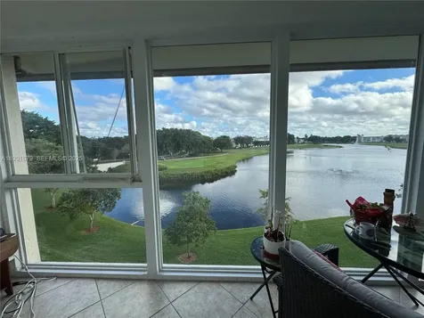 3205 Portofino Point Coconut Creek FL 33066