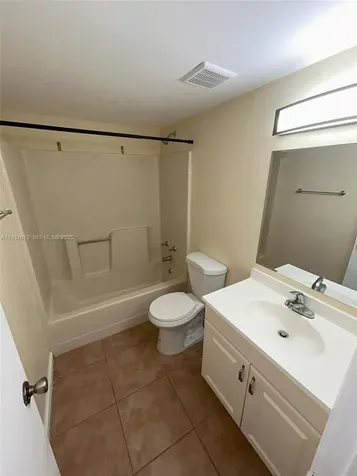 8041 Southgate Boulevard North Lauderdale FL 33068