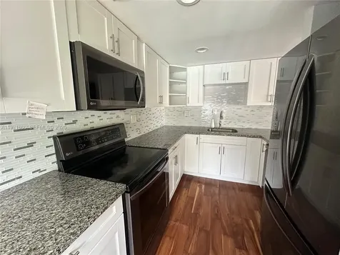 90 Isle Of Venice Drive Fort Lauderdale FL 33301