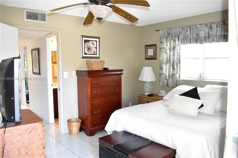 9141 Sunrise Lakes Boulevard Sunrise FL 33322