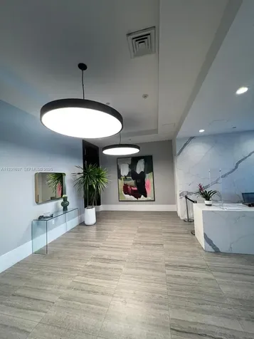 140 S Dixie Highway Hollywood FL 33020