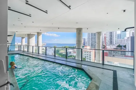398 NE 5th Street Miami FL 33132