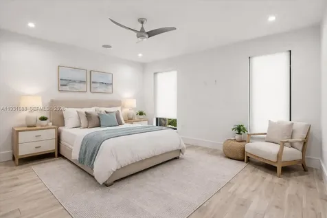 3800 Crayton Road Naples FL 34103