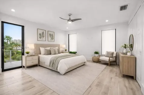 3800 Crayton Road Naples FL 34103